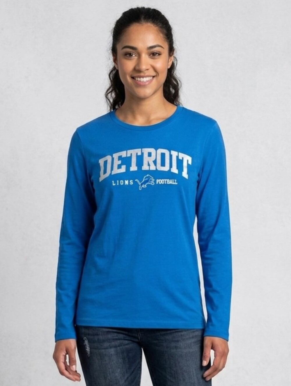 49. NWT - G-III 4 Her Detroit Lions Blue Long Sleeve Tee